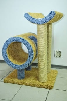 Фото когтеточки для кошек «Труба и седло» от Пушка